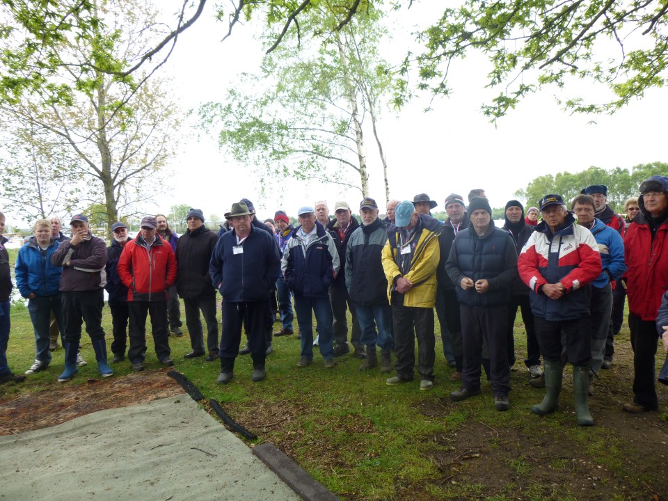 A minutes silence for the Dam Buster's memory THE COMPETITORS