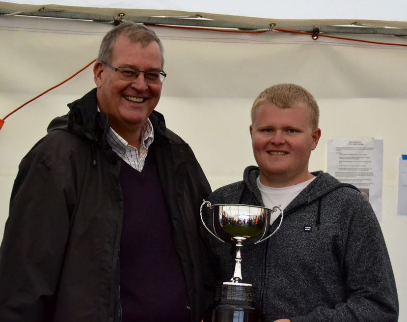 2015 NAYIONAL CHAMPION ROB WALSH on the right